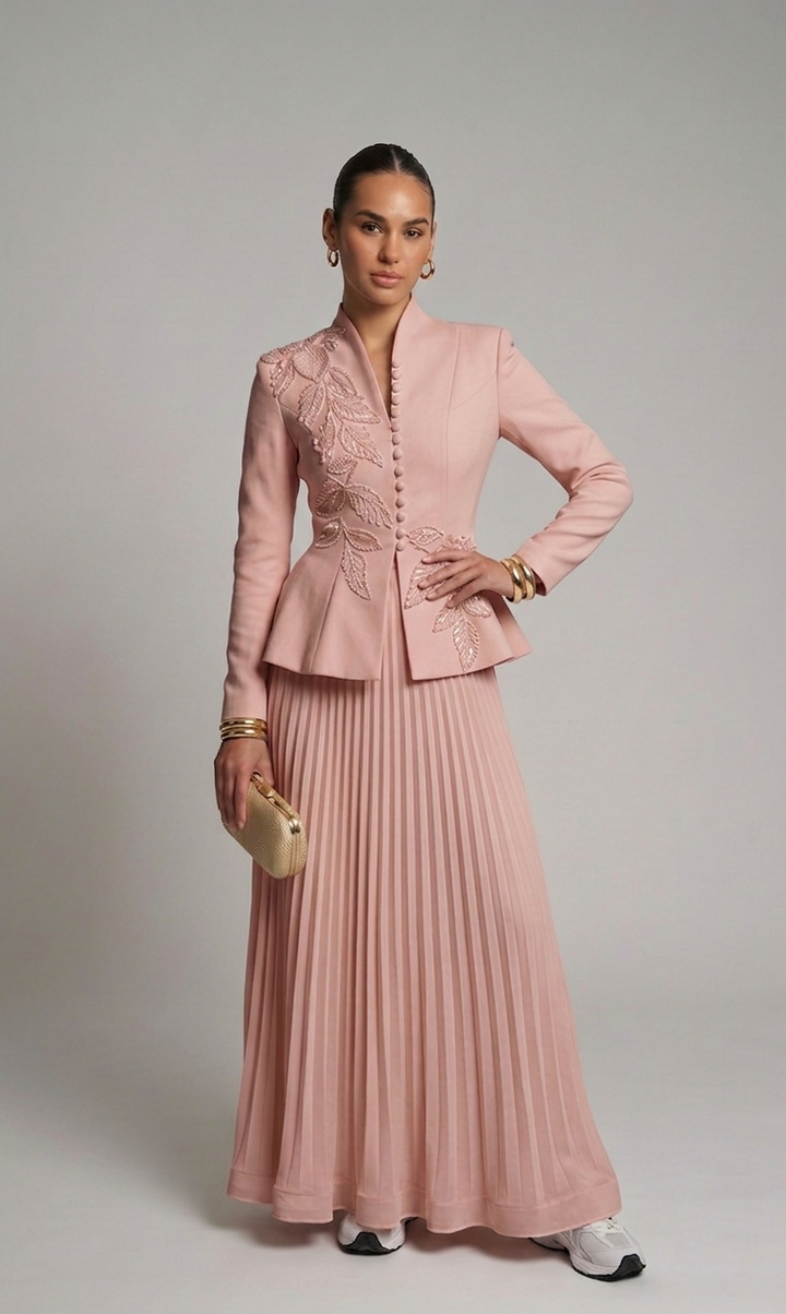 Amira Set