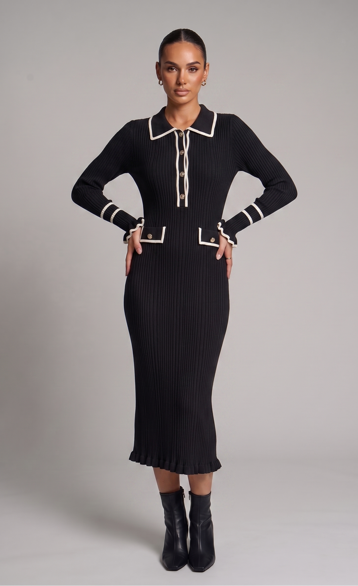 Elegant Maxi Dress with Accents