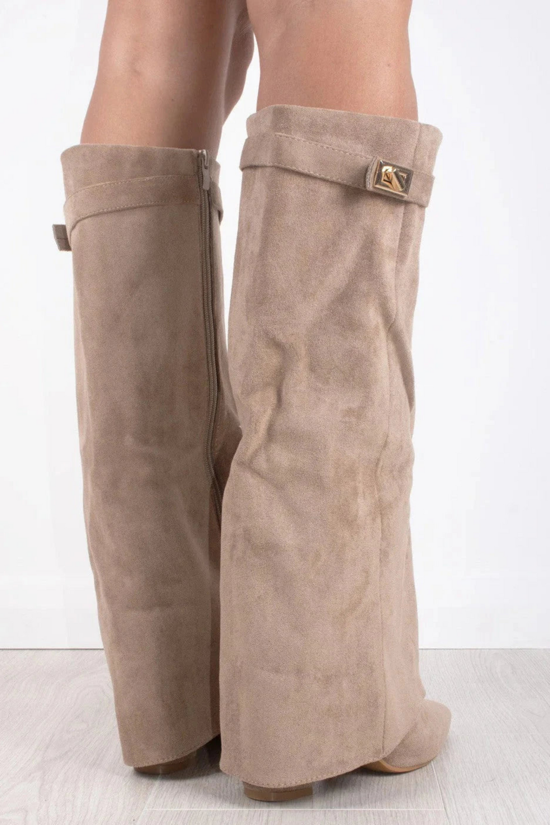 Viral Boots